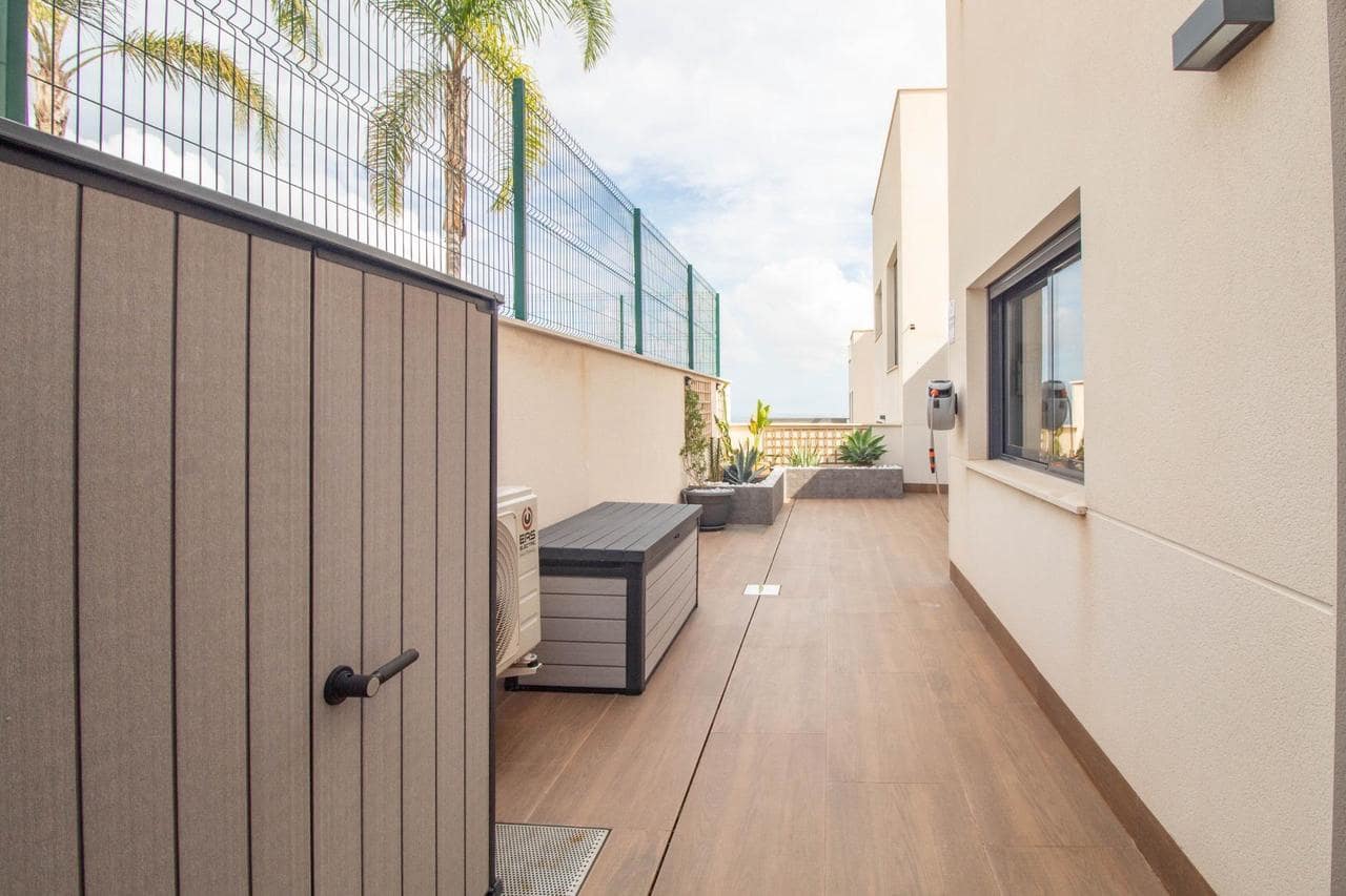 2 soveværelse Lejlighed til salg i San Miguel de Salinas med swimmingpool garage - € 329.900 (Ref: 9337890)