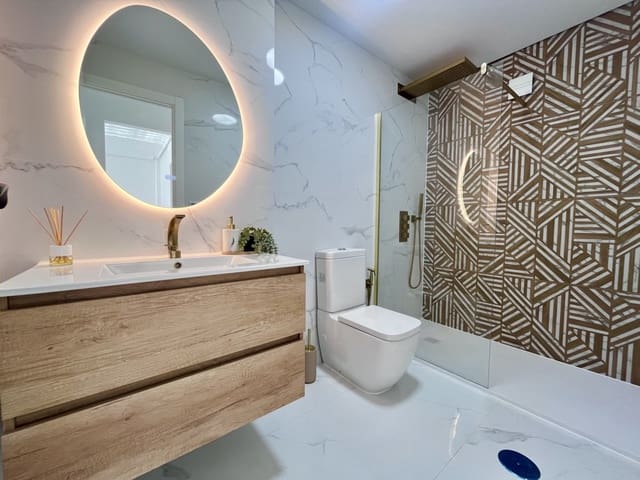 1 soveværelse Lejlighed til salg i La Zenia, Orihuela - € 180.000 (Ref: 9337901)