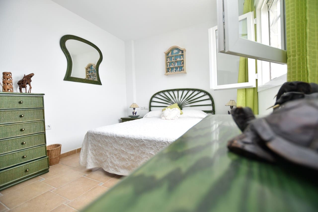 3 makuuhuone Huvila myytävänä paikassa Algorfa mukana uima-altaan - 599 990 € (Ref: 9343266)