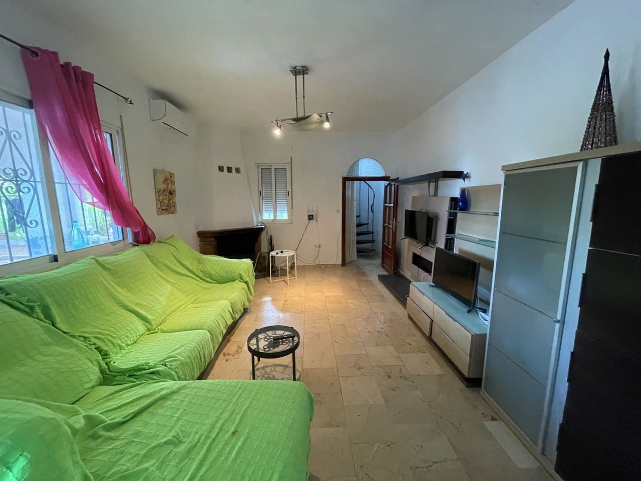 3 sovrum Finca/Hus på landet till salu i Albatera med pool - 215 000 € (Ref: 9347221)