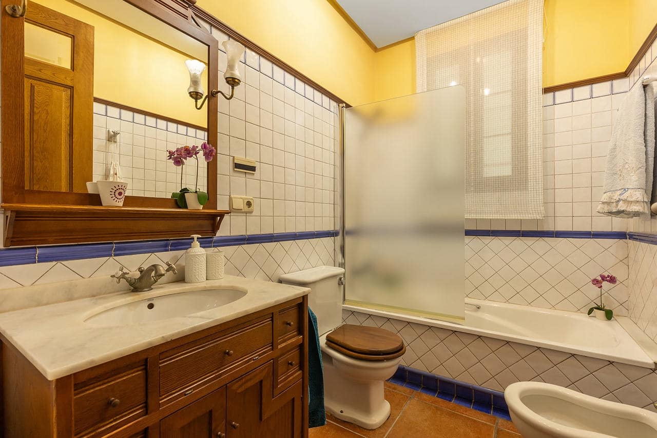 6 Zimmer Villa zu verkaufen in Torrevieja - 2.490.000 € (Ref: 9355718)