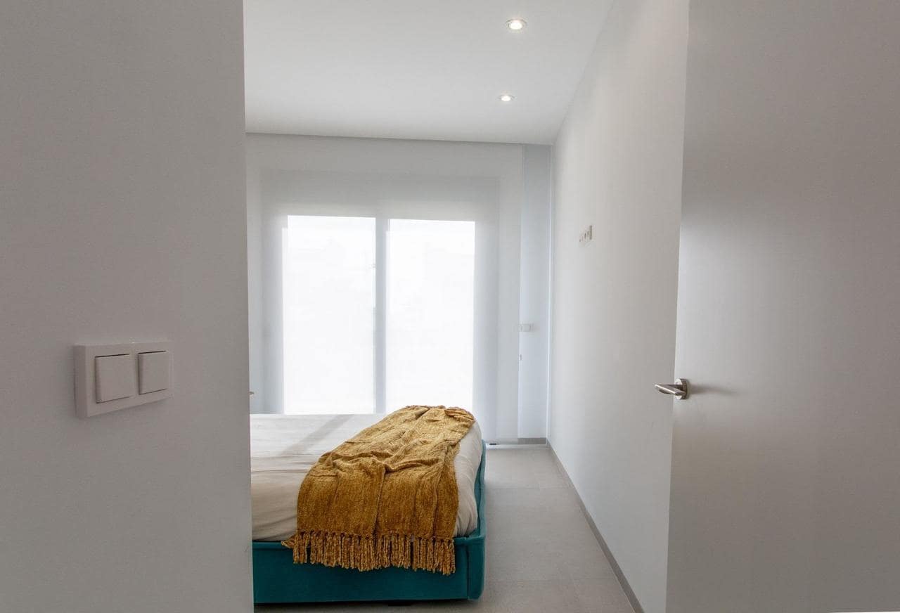 3 soveværelse Penthouse til salg i Finestrat med swimmingpool garage - € 580.000 (Ref: 9393348)