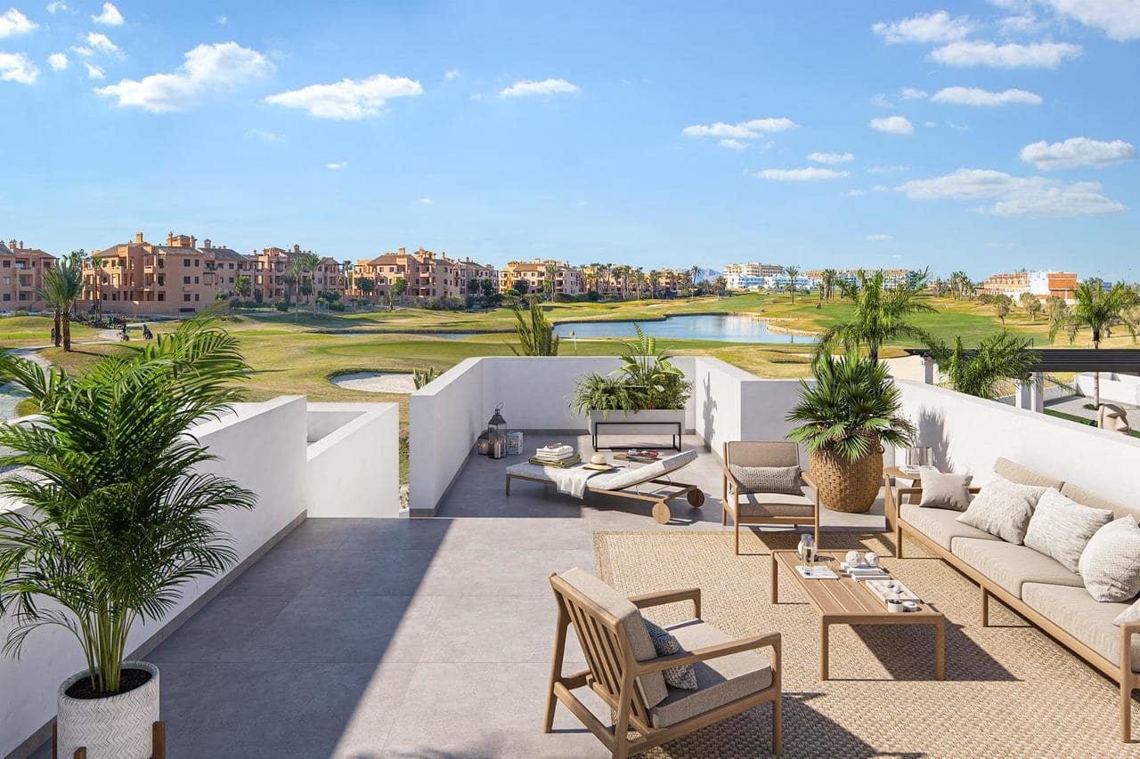 2 quarto Penthouse para venda em Los Alcazares com piscina garagem - 399 900 € (Ref: 9521042)