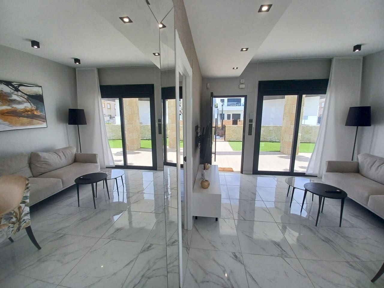 3 bedroom Apartment for sale in Punta Prima with pool - € 425,000 (Ref: 9532803)