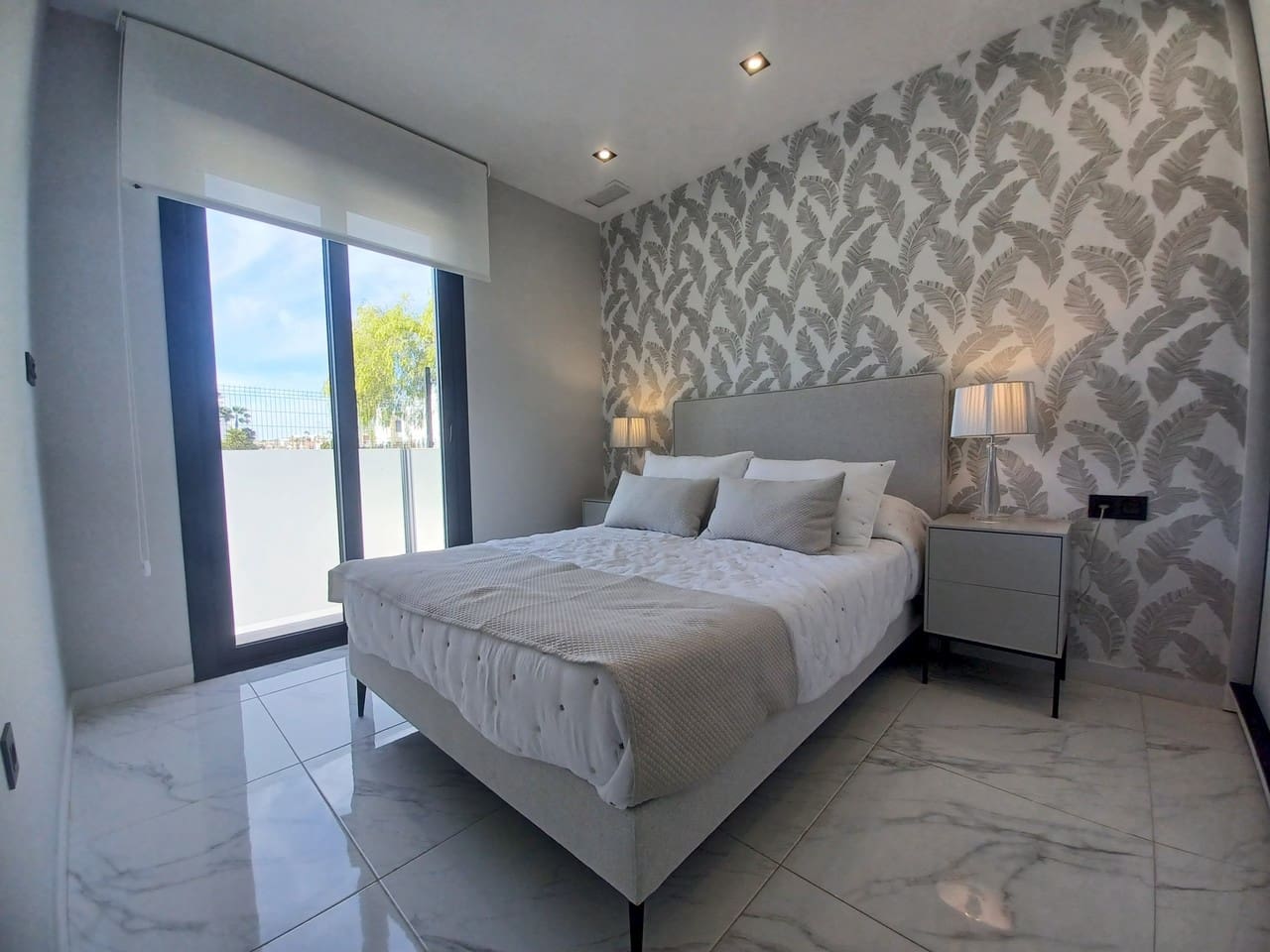 3 bedroom Apartment for sale in Punta Prima with pool - € 425,000 (Ref: 9532803)