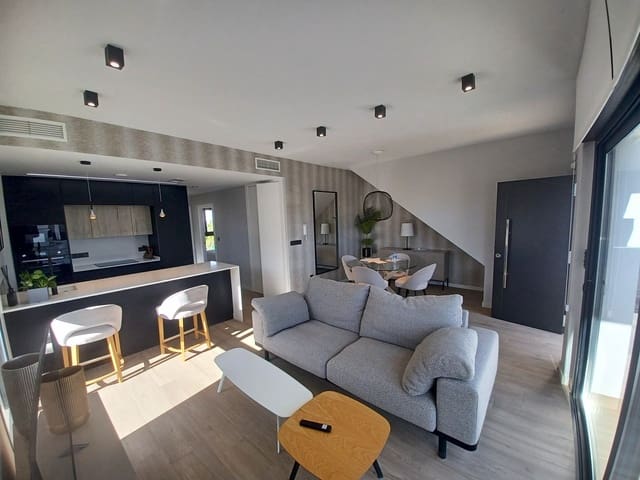 2 bedroom Apartment for sale in Punta Prima, Torrevieja with pool - € 425,000 (Ref: 9534351)