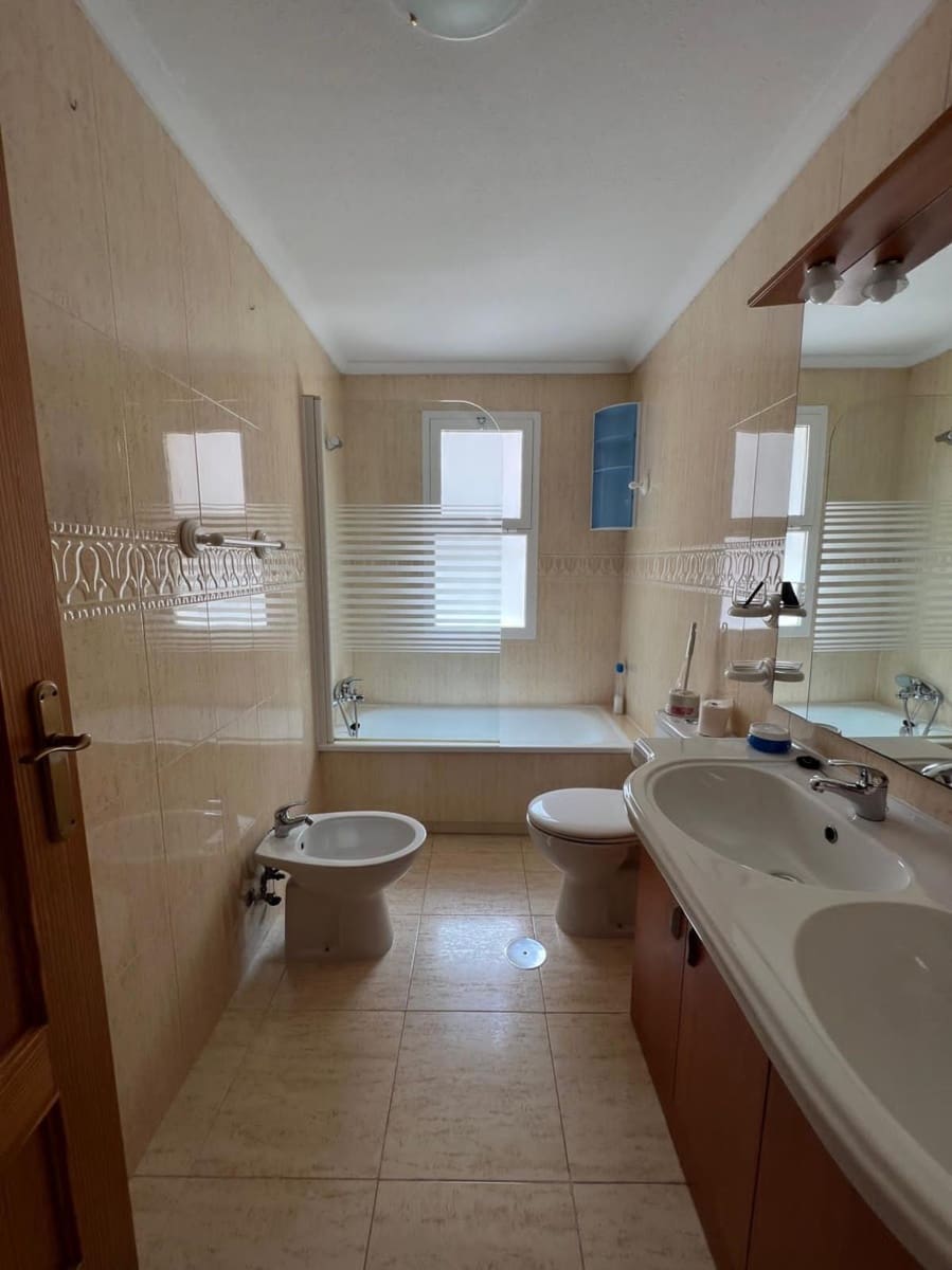 2 quarto Apartamento para venda em Mil Palmeras - 220 000 € (Ref: 9578041)