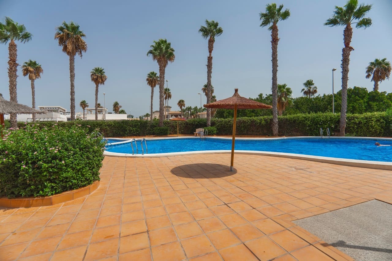 3 Zimmer Villa zu verkaufen in Ciudad Quesada mit Pool - 219.950 € (Ref: 9578043)