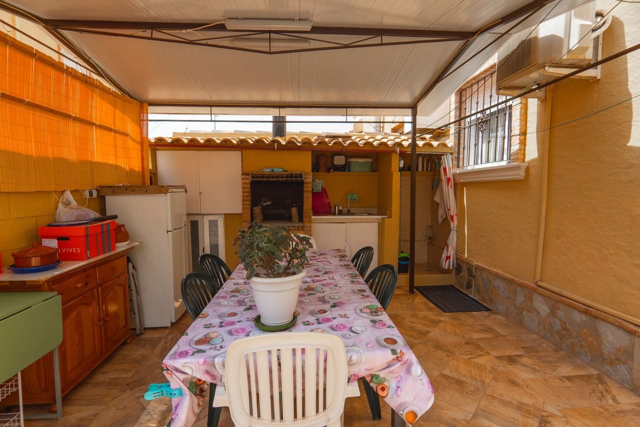 3 Zimmer Villa zu verkaufen in Ciudad Quesada mit Pool - 219.950 € (Ref: 9578043)