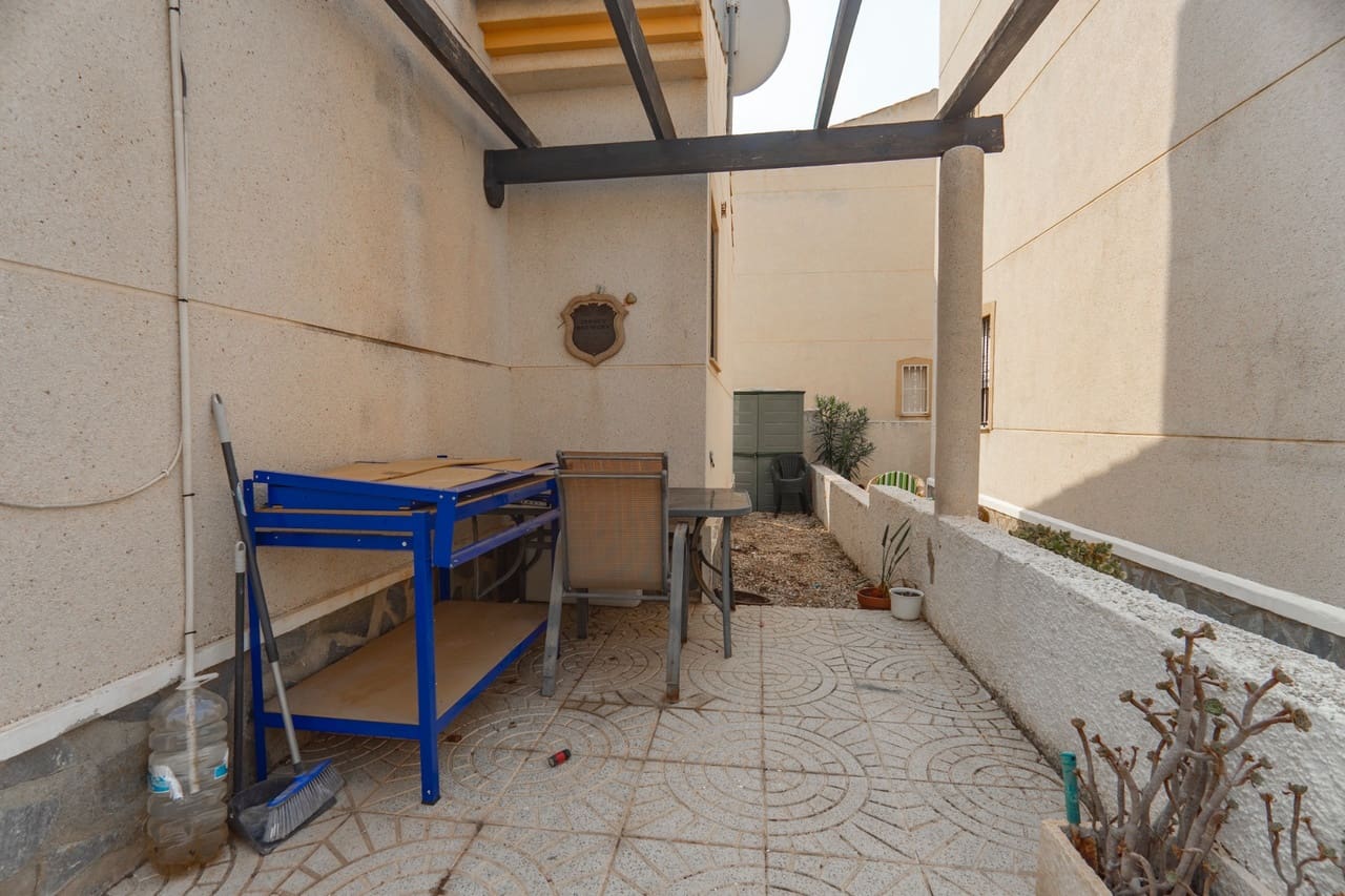 Chalet de 3 habitaciones en Ciudad Quesada en venta con piscina - 164.950 € (Ref: 9578044)