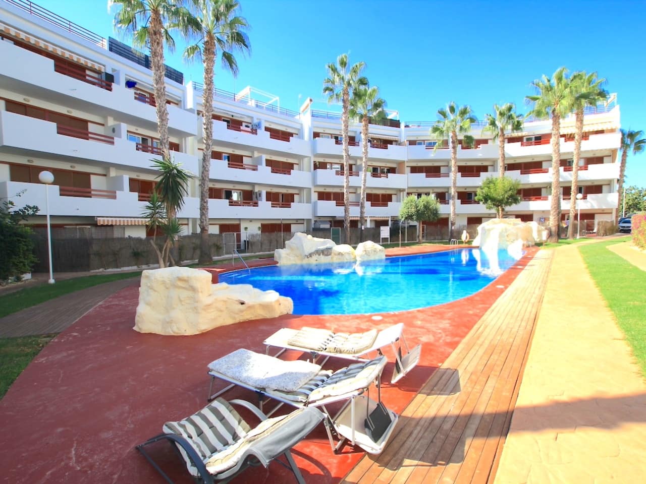 2 makuuhuone Huoneisto myytävänä paikassa Playa Flamenca - 169 950 € (Ref: 9578045)