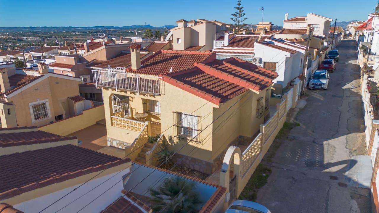 2 Zimmer Villa zu verkaufen in Ciudad Quesada - 175.000 € (Ref: 9578049)