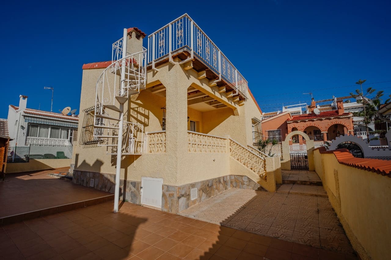 2 Zimmer Villa zu verkaufen in Ciudad Quesada - 175.000 € (Ref: 9578049)