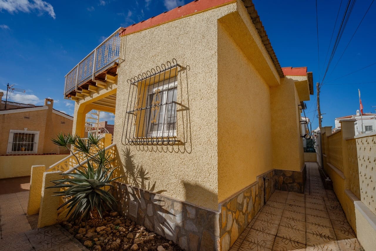 2 Zimmer Villa zu verkaufen in Ciudad Quesada - 175.000 € (Ref: 9578049)