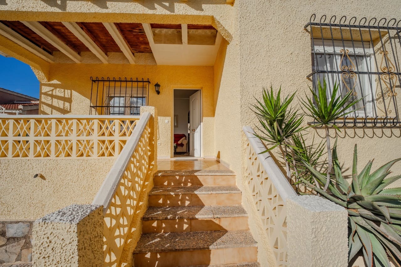 2 Zimmer Villa zu verkaufen in Ciudad Quesada - 175.000 € (Ref: 9578049)