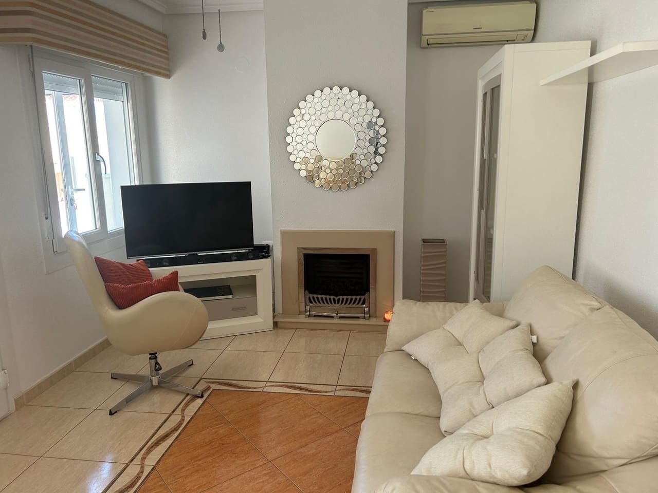 2 Zimmer Villa zu verkaufen in Ciudad Quesada mit Pool - 215.000 € (Ref: 9578051)