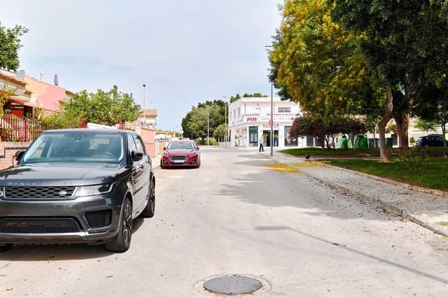 5 slaapkamer Huis te koop in Pueblo Latino, Pilar de la Horadada - € 218.000 (Ref: 9578054)