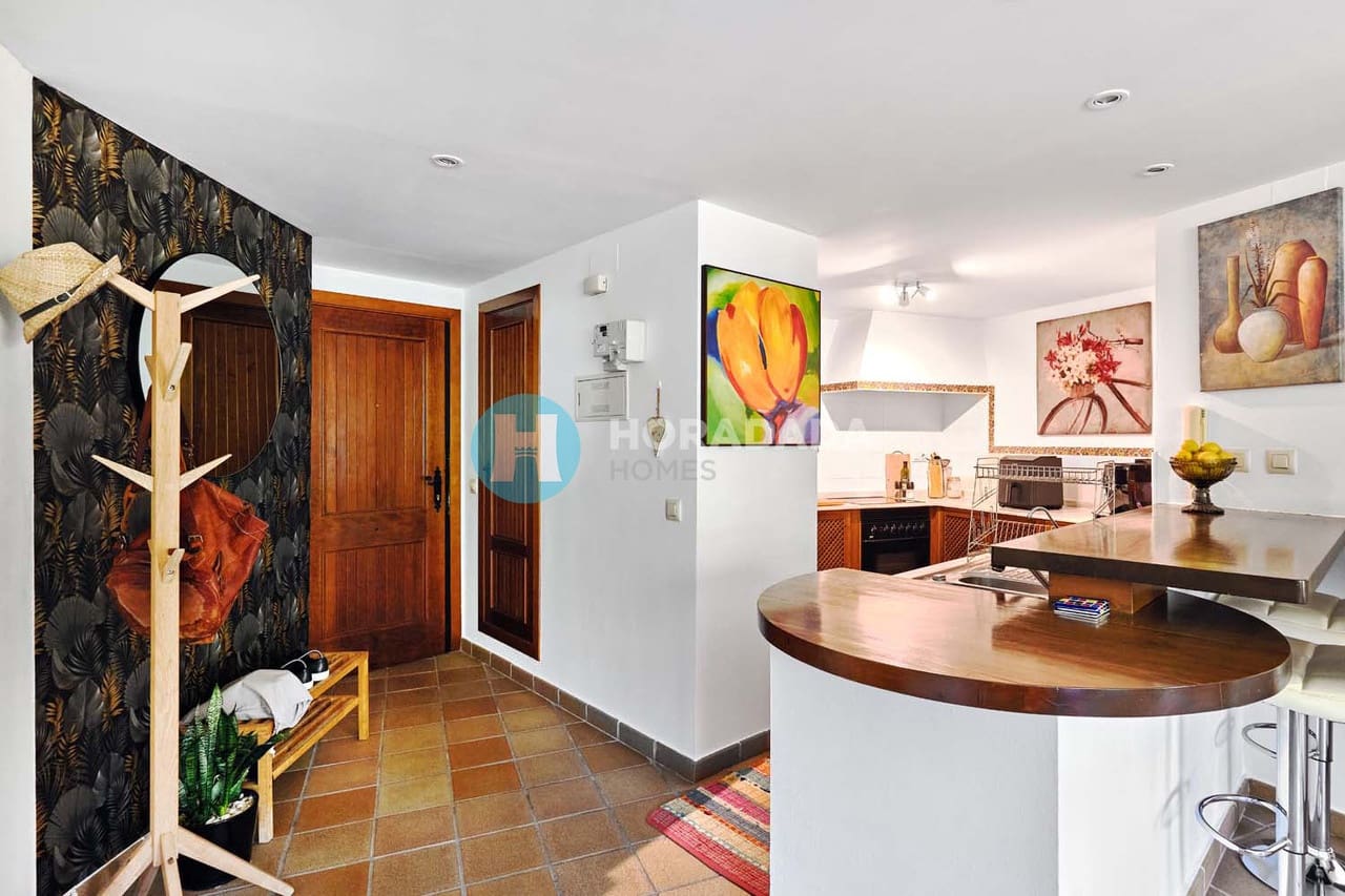 1 bedroom Apartment for sale in Punta Prima - € 215,000 (Ref: 9578055)