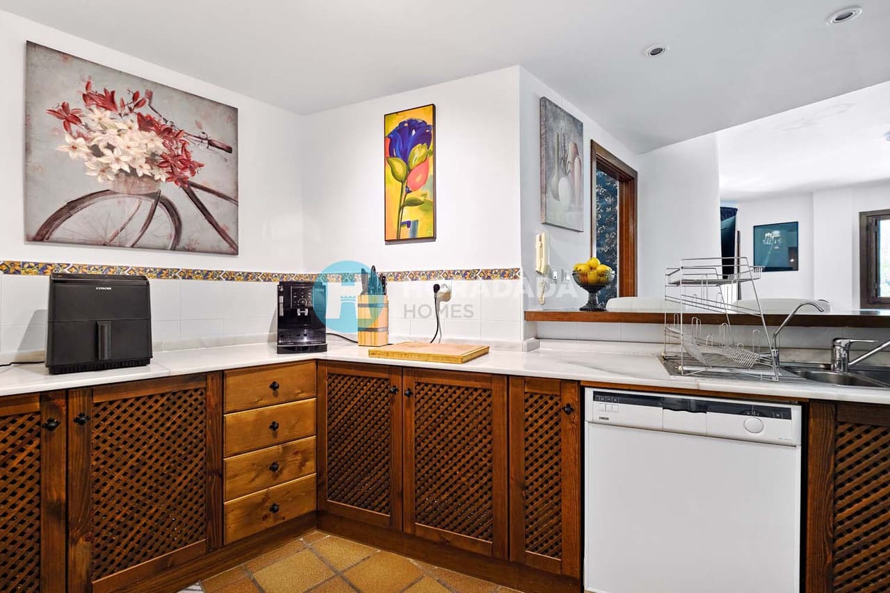 1 bedroom Apartment for sale in Punta Prima - € 215,000 (Ref: 9578055)