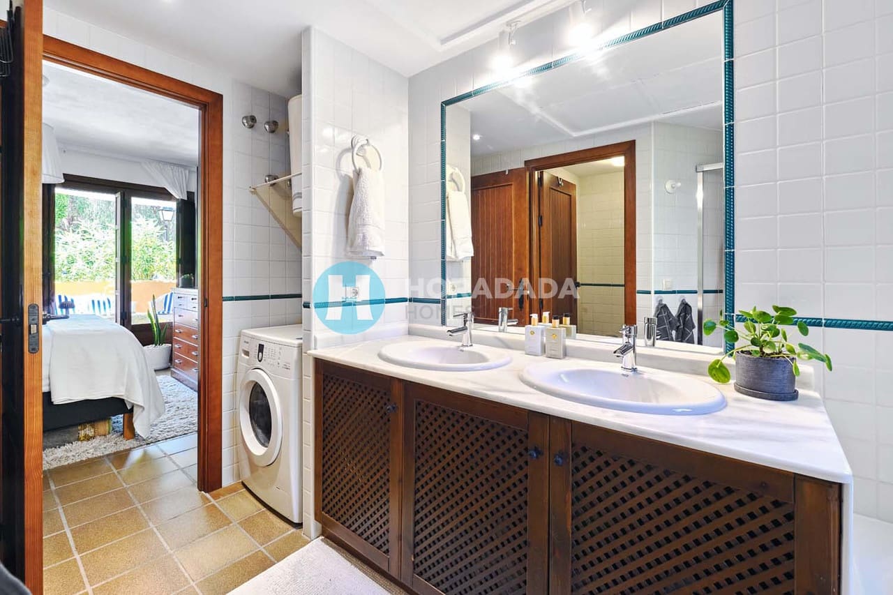 1 bedroom Apartment for sale in Punta Prima - € 215,000 (Ref: 9578055)