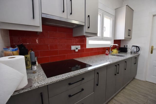 2 bedroom Townhouse for sale in Algorfa with pool - € 200,000 (Ref: 9578056)