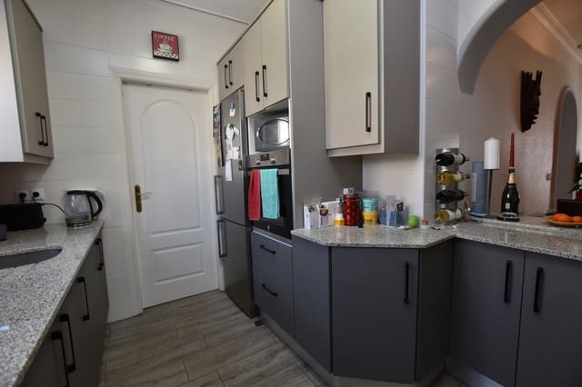 2 bedroom Townhouse for sale in Algorfa with pool - € 200,000 (Ref: 9578056)