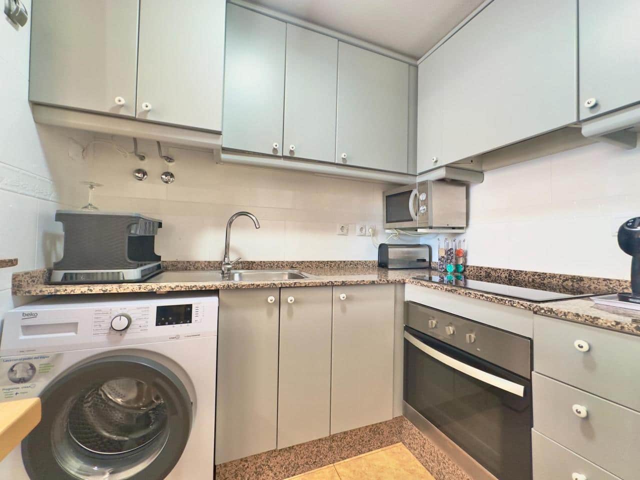 2 soverom Penthouse til salgs i Torrevieja - € 218 000 (Ref: 9578057)