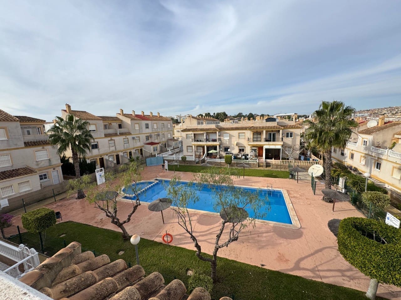 2 Zimmer Apartment zu verkaufen in Orihuela Costa mit Pool - 167.500 € (Ref: 9578062)
