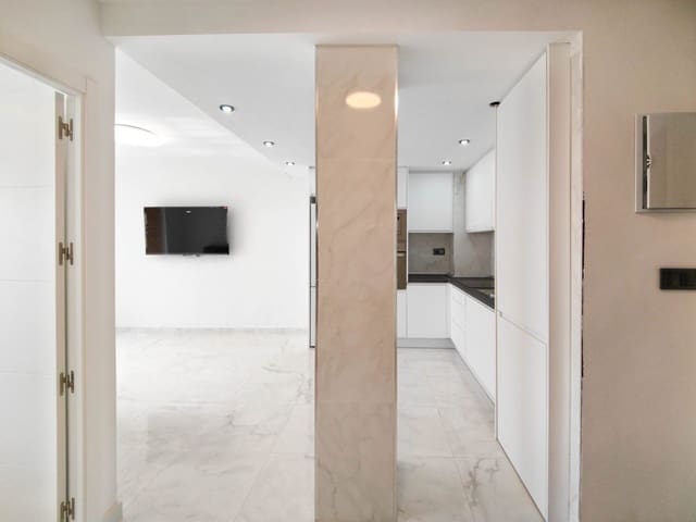 2 soverom Leilighet til salgs i Punta Prima, Torrevieja med svømmebasseng - € 187 000 (Ref: 9578063)