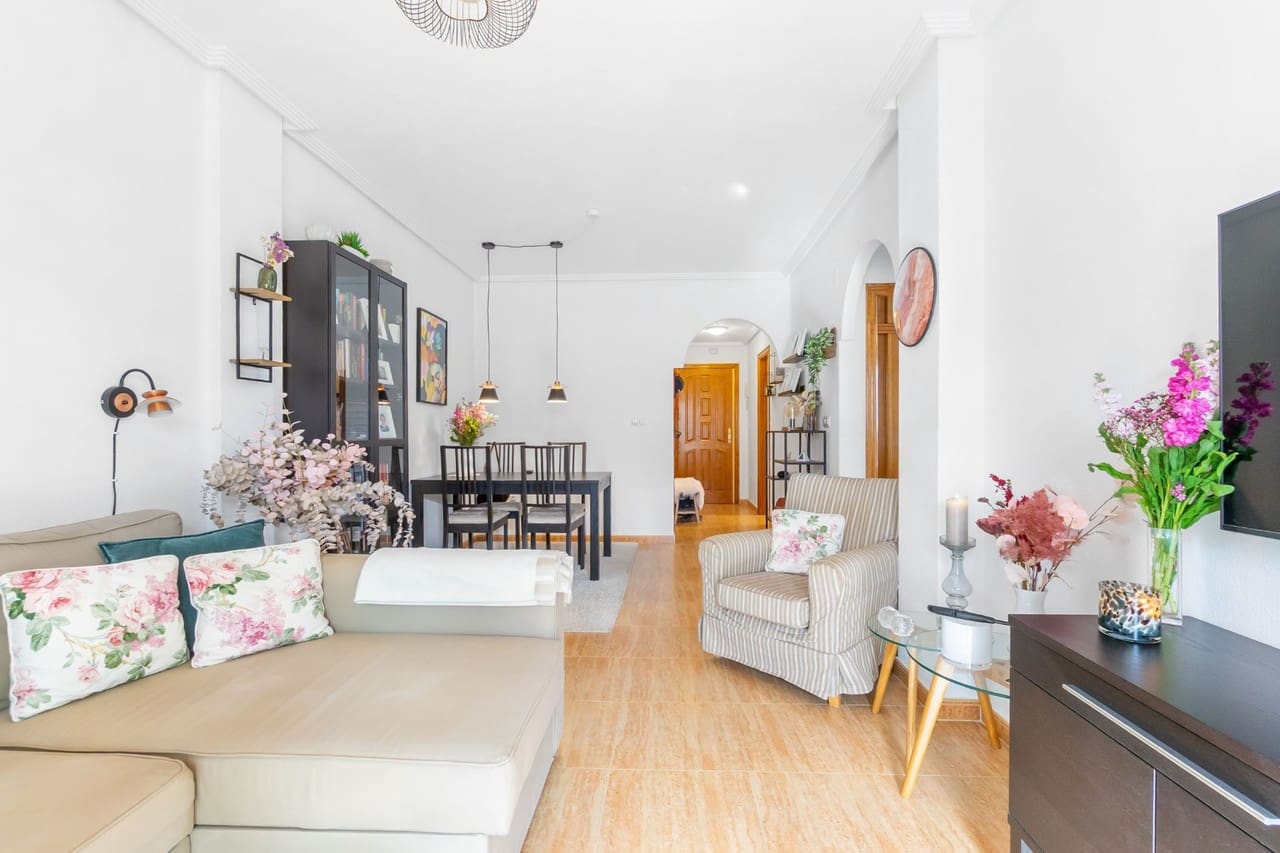 3 sypialnia Penthouse na sprzedaż w Orihuela Costa z basenem - 210 000 € (Ref: 9578065)