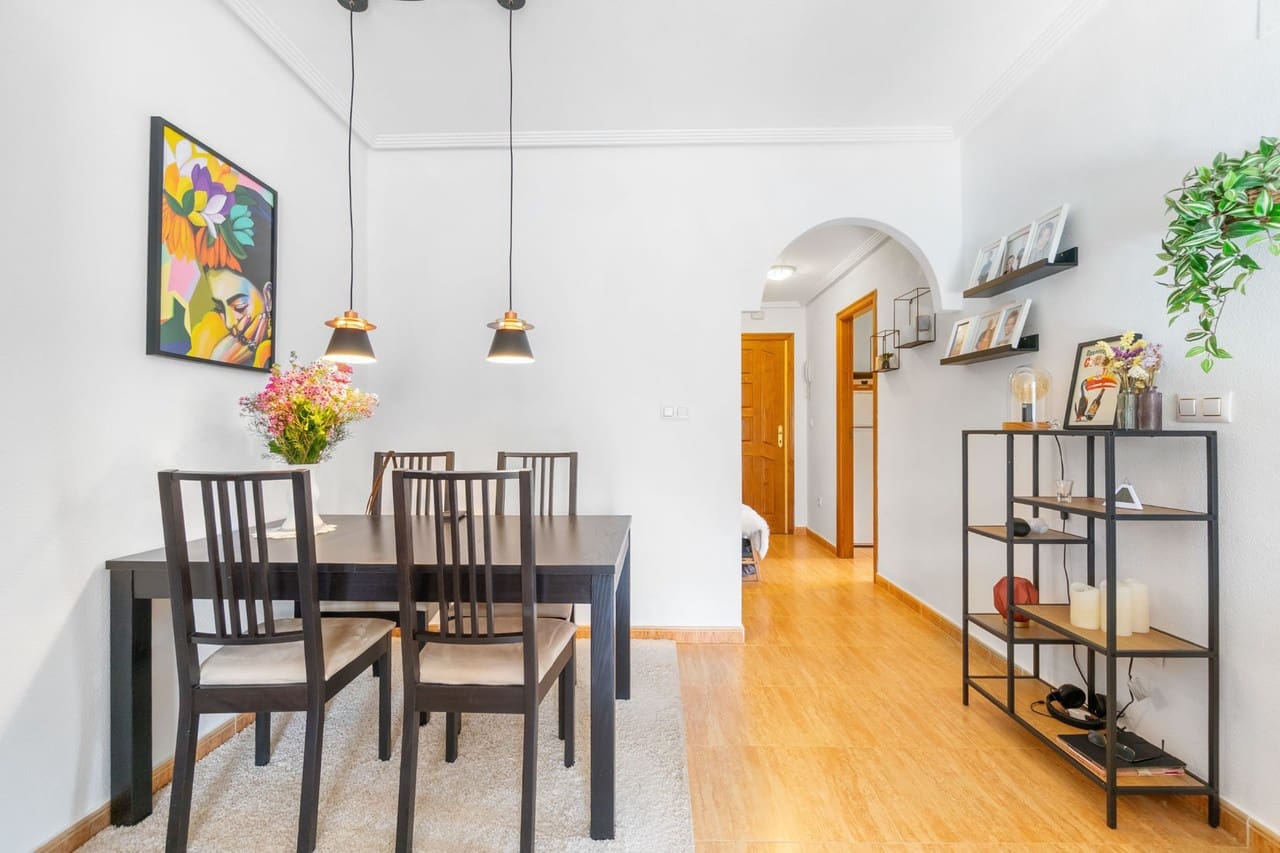 3 sypialnia Penthouse na sprzedaż w Orihuela Costa z basenem - 210 000 € (Ref: 9578065)