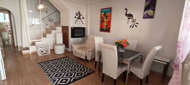 2 Zimmer Villa zu verkaufen in Dehesa de Campoamor, Orihuela mit Pool - 185.000 € (Ref: 9578070)