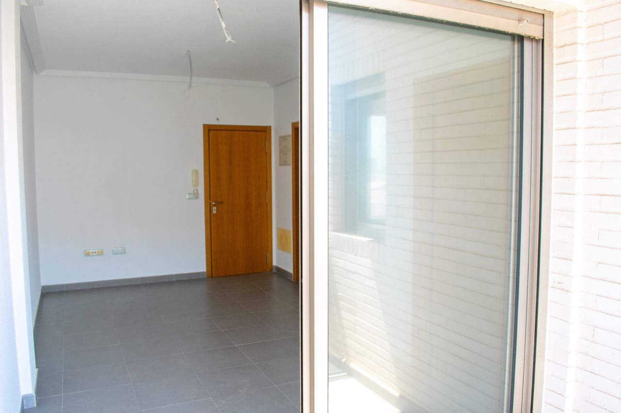 Apartamento de 2 habitaciones en Guardamar del Segura en venta - 168.000 € (Ref: 9578073)