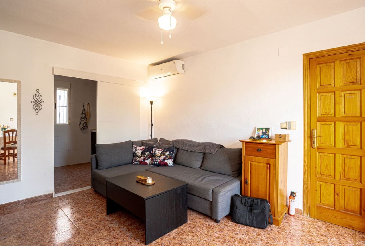 2 soveværelse Lejlighed til salg i Los Altos med swimmingpool - € 153.000 (Ref: 9578080)