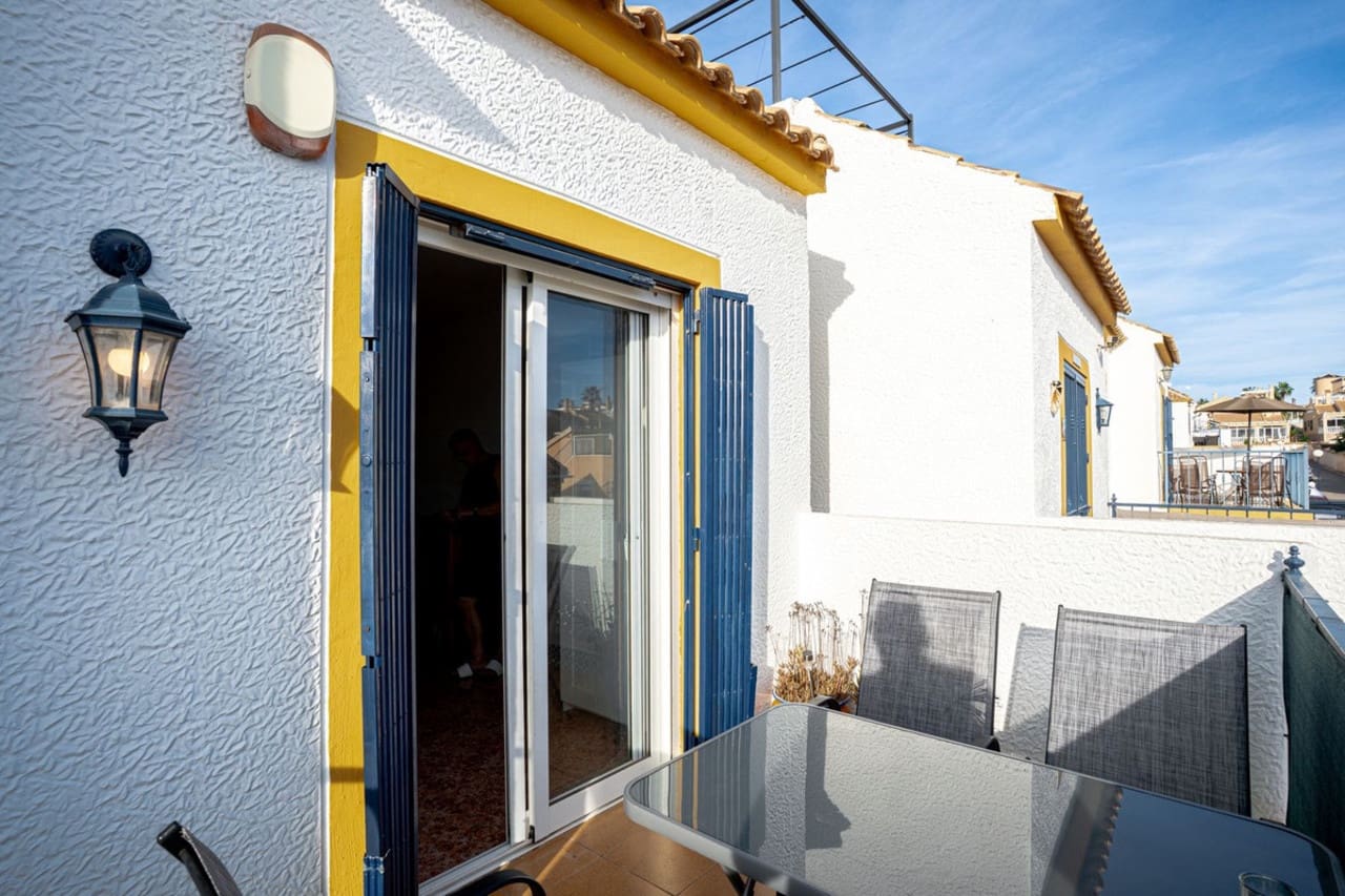 2 soveværelse Lejlighed til salg i Los Altos med swimmingpool - € 153.000 (Ref: 9578080)