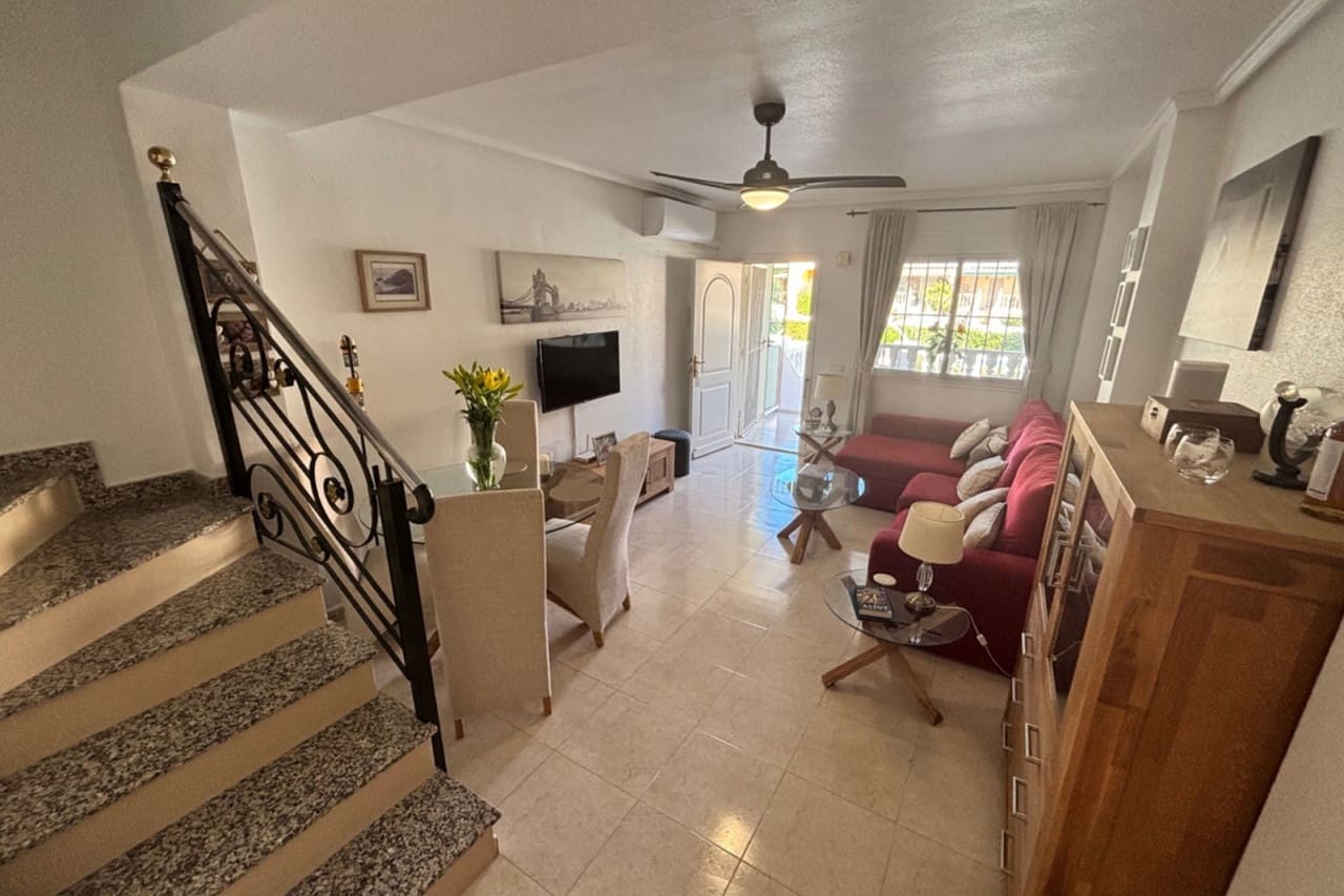 2 makuuhuone Huvila myytävänä paikassa Dona Pepa mukana uima-altaan - 169 995 € (Ref: 9578083)