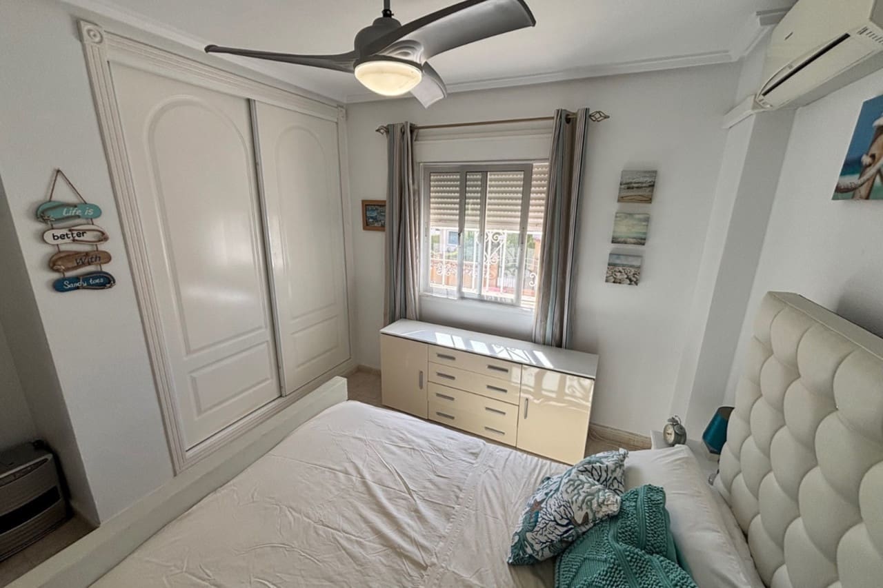 2 makuuhuone Huvila myytävänä paikassa Dona Pepa mukana uima-altaan - 169 995 € (Ref: 9578083)