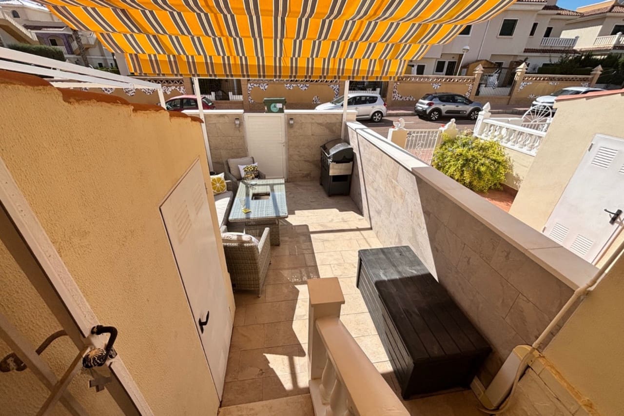 2 makuuhuone Huvila myytävänä paikassa Dona Pepa mukana uima-altaan - 169 995 € (Ref: 9578083)