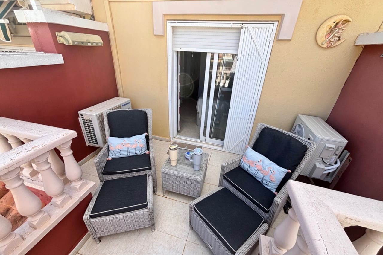 2 makuuhuone Huvila myytävänä paikassa Dona Pepa mukana uima-altaan - 169 995 € (Ref: 9578083)