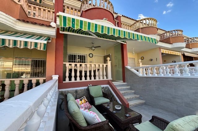 2 makuuhuone Huvila myytävänä paikassa Doña Pepa, Rojales mukana uima-altaan - 169 995 € (Ref: 9578083)