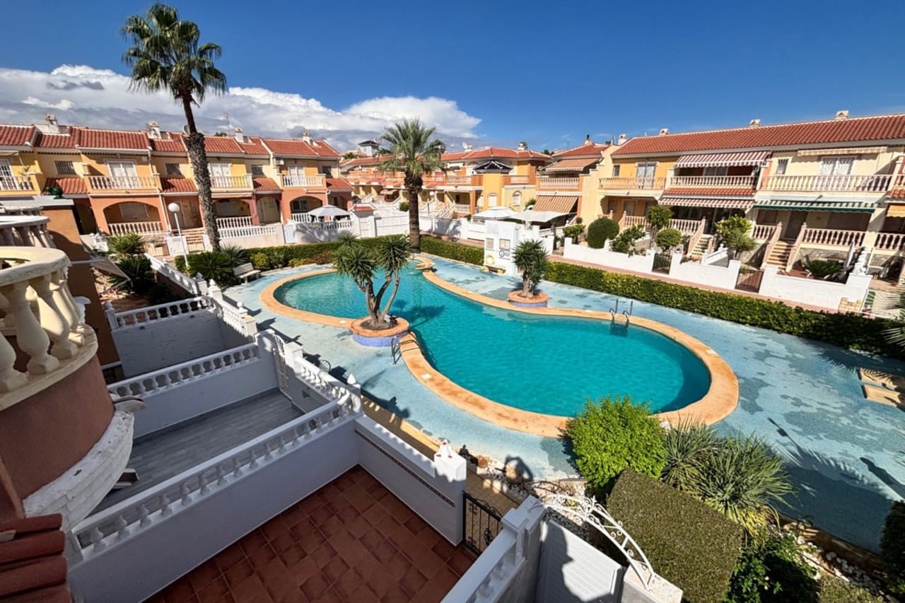 2 makuuhuone Huvila myytävänä paikassa Dona Pepa mukana uima-altaan - 169 995 € (Ref: 9578083)