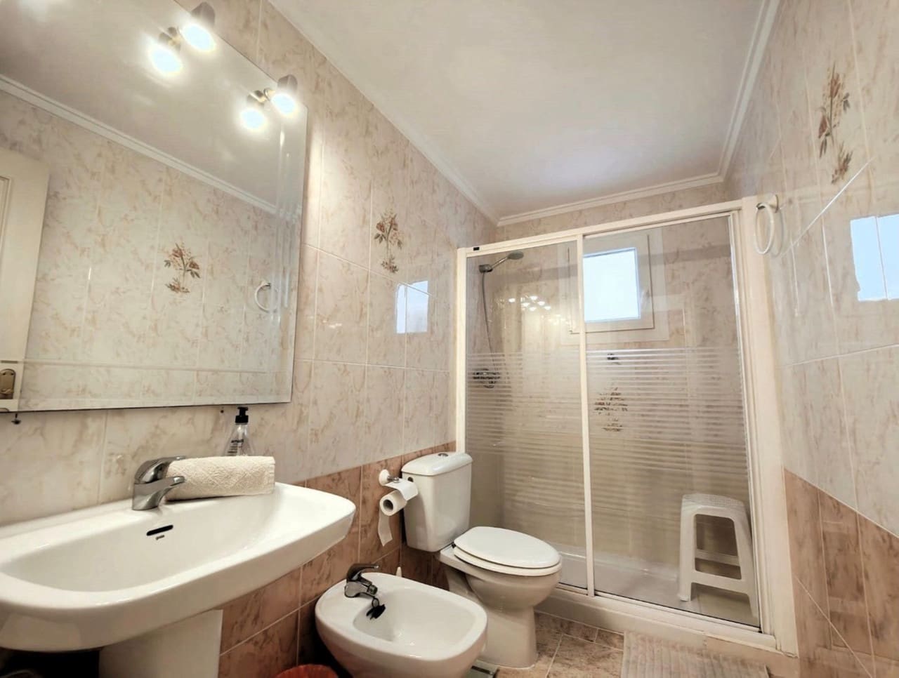 Chalet de 2 habitaciones en Torrevieja en venta - 179.900 € (Ref: 9578087)