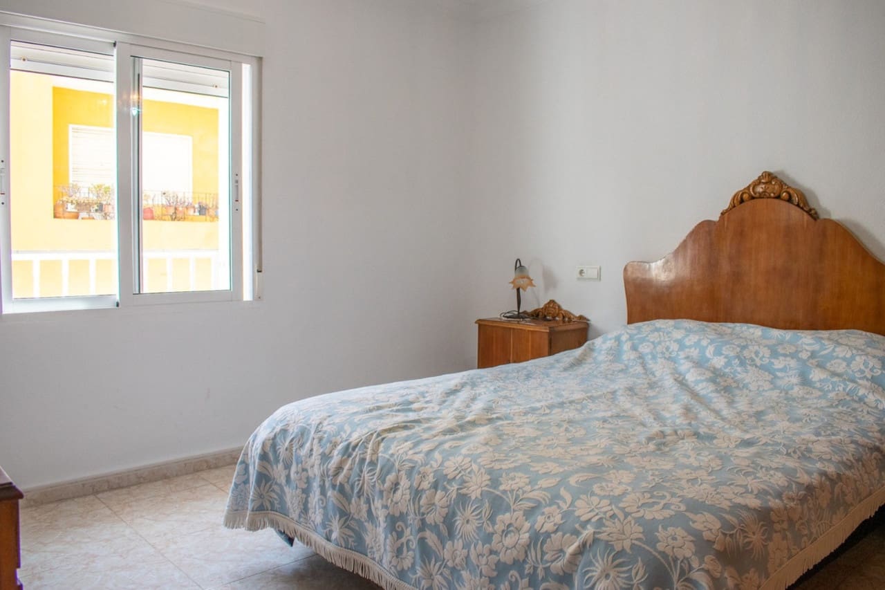 3 camera da letto Villa in vendita in Guardamar del Segura - 215.000 € (Rif: 9578089)