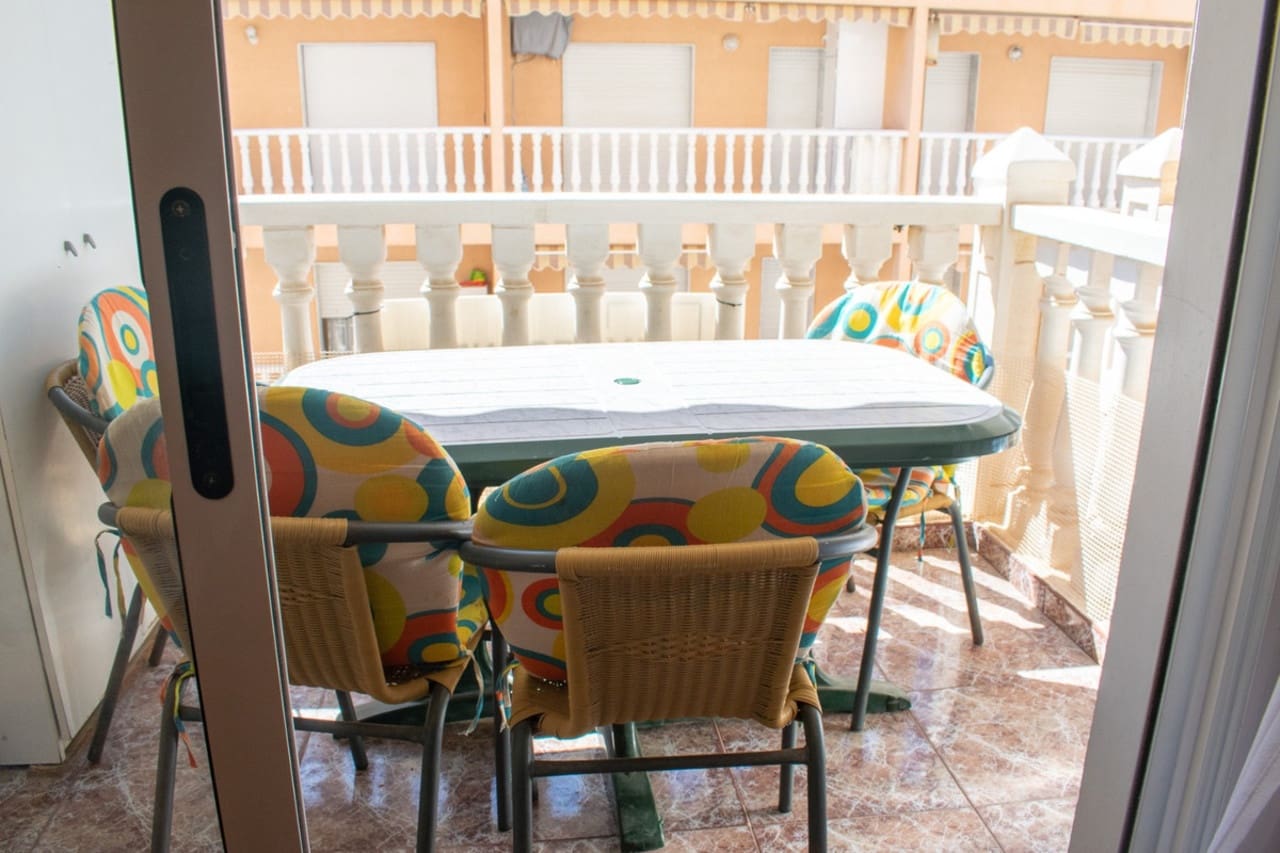 Apartamento de 2 habitaciones en Guardamar del Segura en venta - 175.000 € (Ref: 9578093)