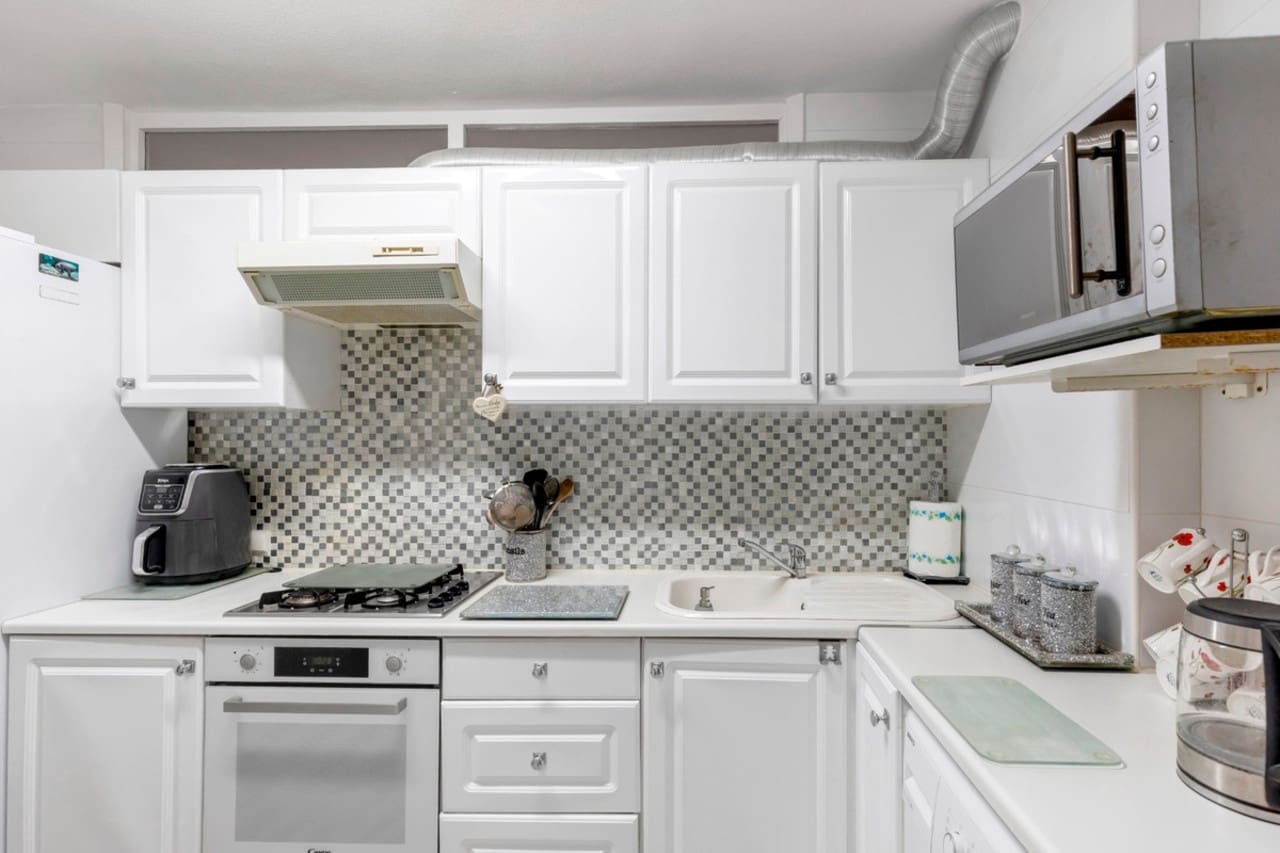 Apartamento de 2 habitaciones en Torrevieja en venta - 179.000 € (Ref: 9578094)