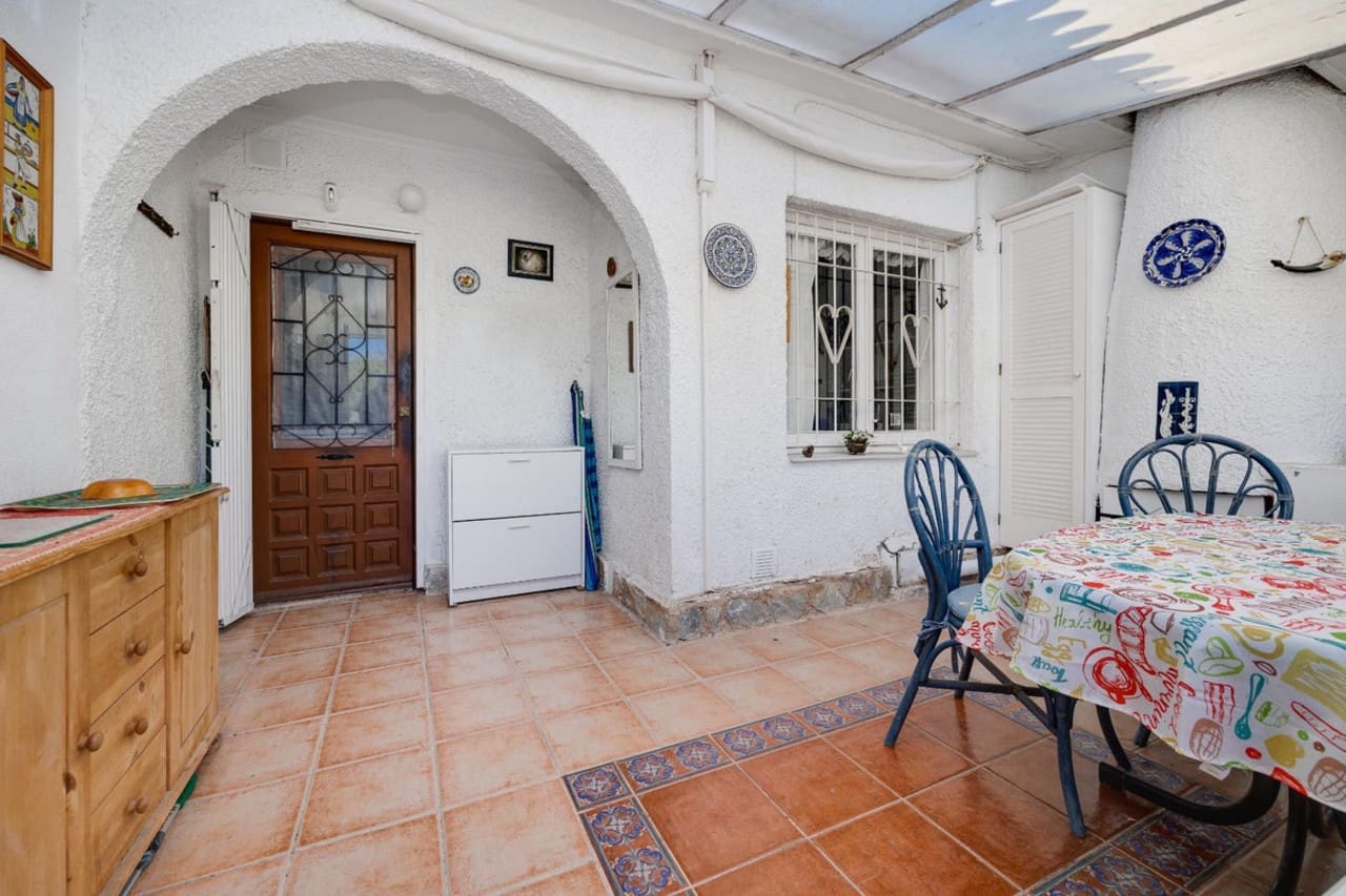 2 sypialnia Willa na sprzedaż w Torrevieja - 179 969 € (Ref: 9578096)