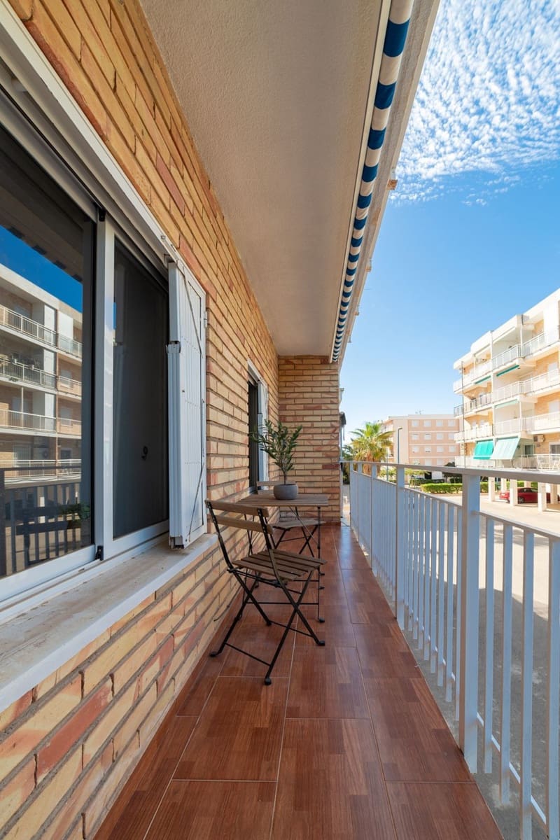 3 makuuhuone Huoneisto myytävänä paikassa Punta Prima - 159 000 € (Ref: 9578109)