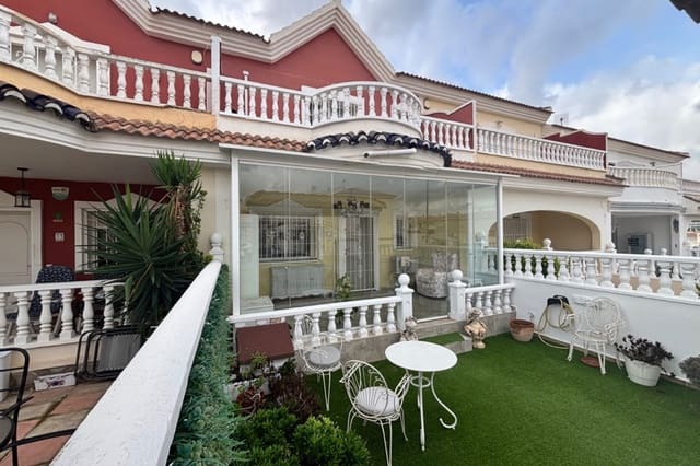 2 Zimmer Villa zu verkaufen in Benijófar mit Pool - 189.995 € (Ref: 9578118)