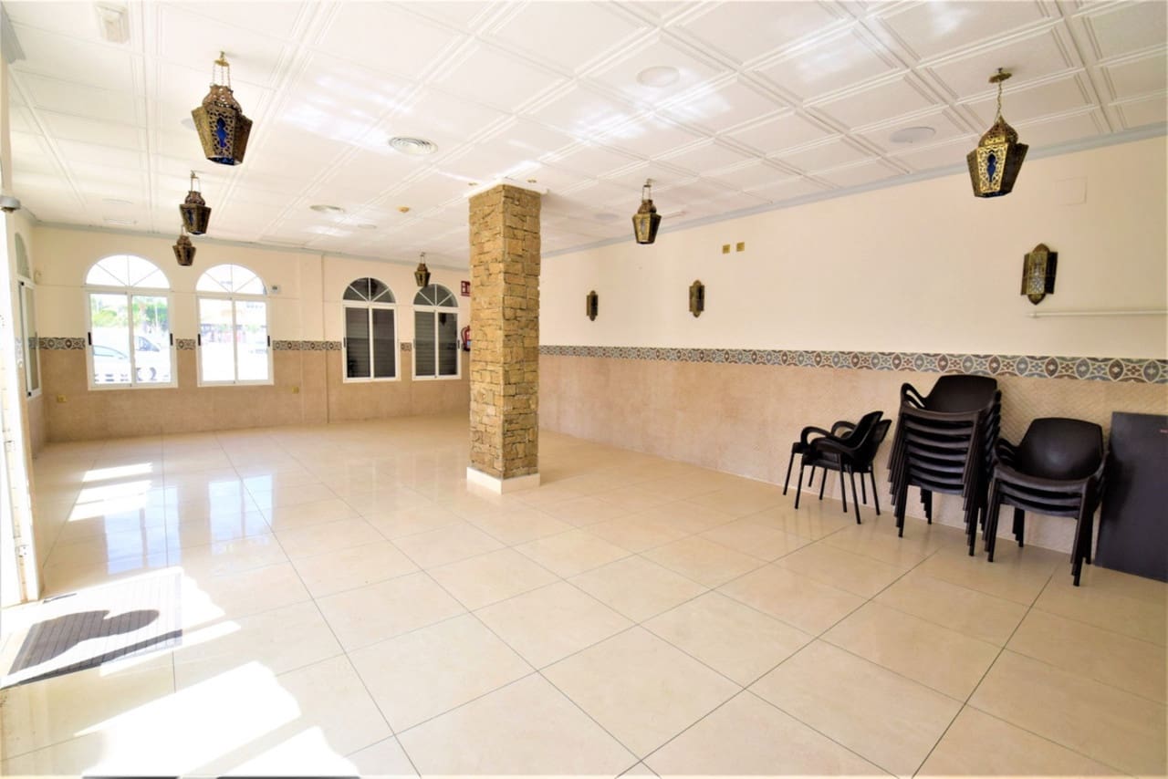 1 chambre Local Commercial à vendre à Guardamar del Segura - 192 000 € (Ref: 9578126)