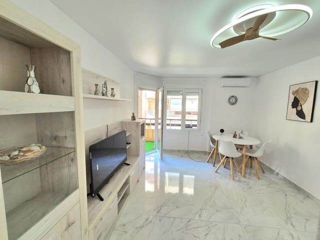 Apartamento de 3 habitaciones en El Molino, Torrevieja en venta - 220.000 € (Ref: 9578130)